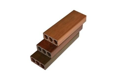 34.7 Rpm Schraubgeschwindigkeit WPC-Wandplatten-Extrusionslinie2 für die Produktion von Fertigungsanlagen