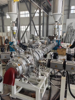 Wettbewerbsfähige automatische PVC-Rohr-Extrusionslinie mit hoher Produktivität und langer Lebensdauer