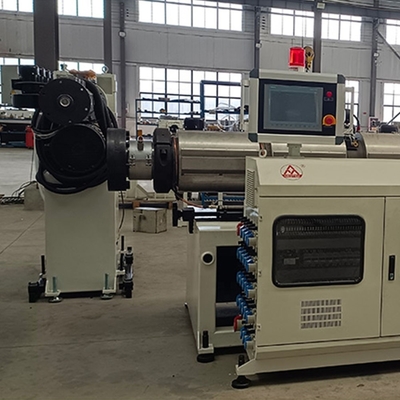 Herstellungsbetrieb Automatische Pvc-Hohlblechmaschine mit Zwillingsschraubentyp
