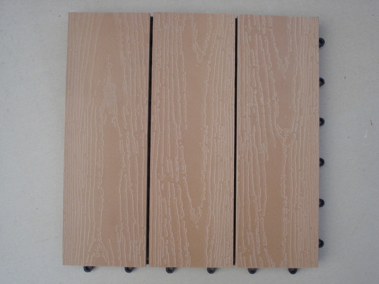 Doppelschrauben-PVC-WPC-Extrusionslinie für nachhaltige und umweltfreundliche WPC-Materialien