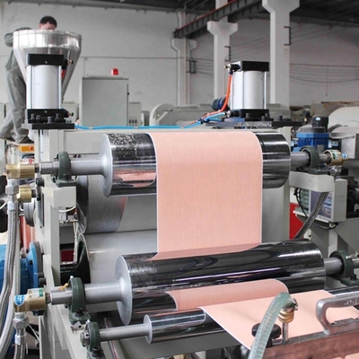 Stahl 250kw 380v 50hz Profil Kunststoffbehälter PVC-Blatt-Extruder-Maschine für die Produktion