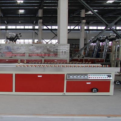 Co-rotative Kegel-Zwei-Schrauben-Kunststoff-Extrudermaschine für das Pelletieren von PVC-Profilen