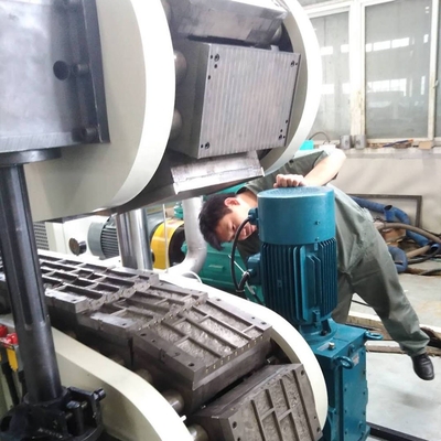 Doppelschraubende Kunststoff-Extrudermaschine mit wettbewerbsfähigem und 38CrMoALA-Schraubmaterial