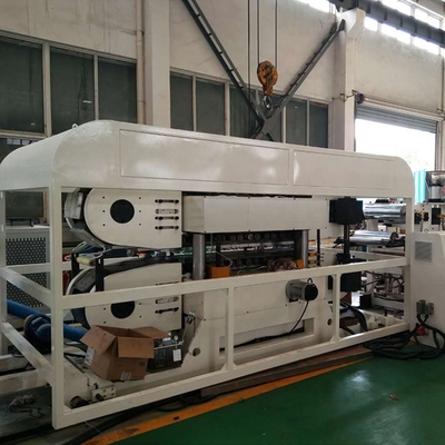 Schraub L/D-Verhältnis Sonstige 23500 KG PVC-Deckenplatten-Seitenplatten-Kunststoff-Extruder-Leitung