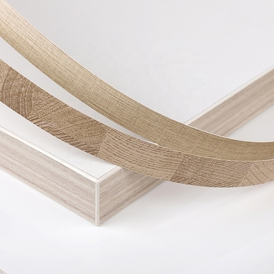 angepasste Farbe Hochproduktivität Wartungsfähige Flakes Pvc Edge Banding Extrusionslinie