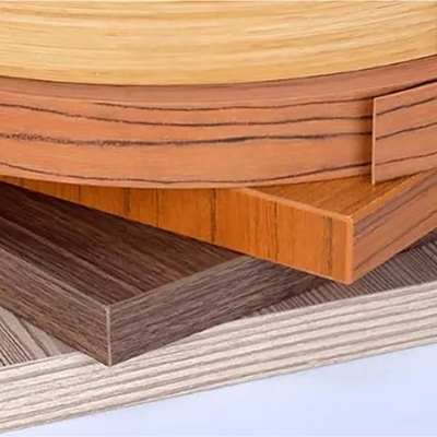 angepasste Farbe Hochproduktivität Wartungsfähige Flakes Pvc Edge Banding Extrusionslinie