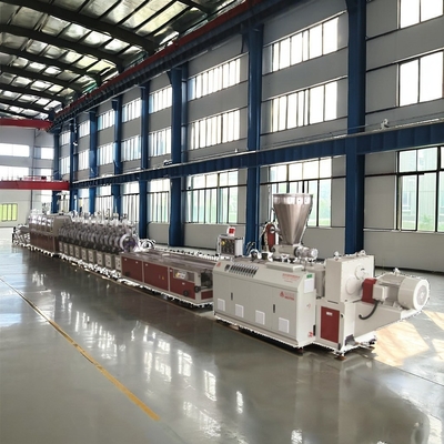 Zwillingsschraubende PVC-Imitat-Marmorplatten-Extrusionslinie mit 38CrMoALA-Schraubmaterial