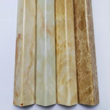 Zwillingsschraubende PVC-Imitat-Marmorplatten-Extrusionslinie mit 38CrMoALA-Schraubmaterial
