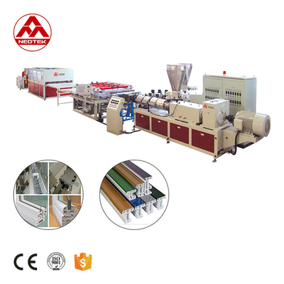 Pelletierung von PVC-Profil-Twin-Screw-Extrusionslinie für Wohnungsbaumaterialgeschäfte
