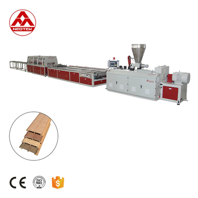100 kW Leistung PVC-basierte WPC-Extrusionslinie für fortschrittliche Technologie