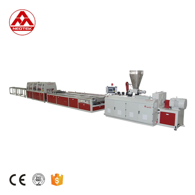 Revolutionieren Sie Ihren Produktionsprozess mit einer PVC-basierten WPC-Extrusionslinie