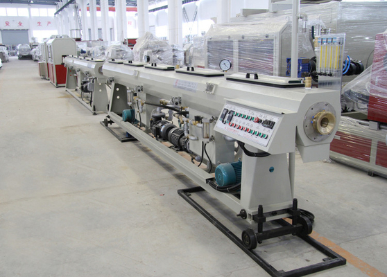 PE-Rohr-Extrusionsleitung für Rohre aus der Herstellungsanlage