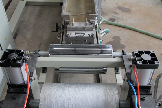 132 1 Schraub L/D-Verhältnis PVC Steinside Extrusionslinie für eine schnelle und präzise Produktion